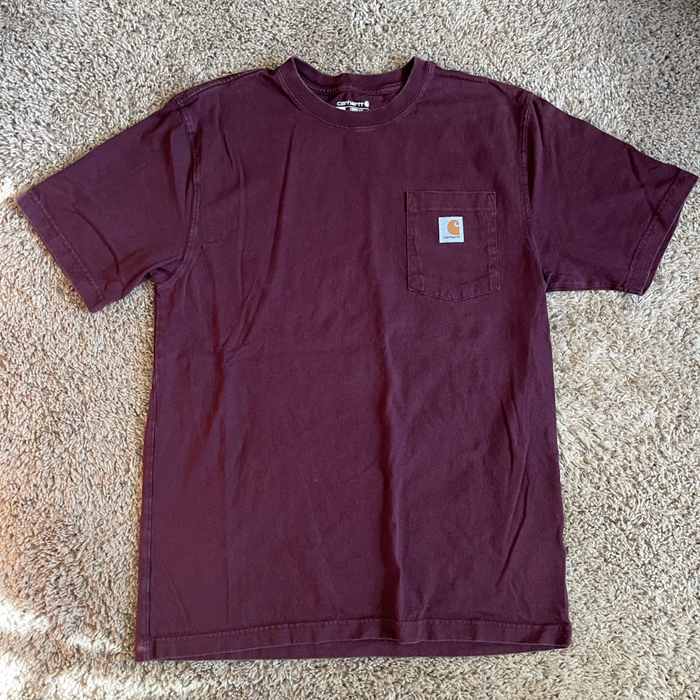 Men’s Carhartt Loose Fit Pocket T-Shirt (Burgundy) Heavyweight Cotton. Medium.